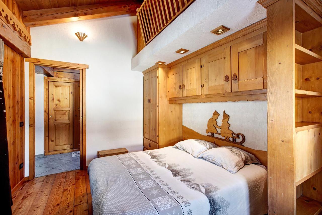 Chalet Vista Monte Bianco Ла-Саль Экстерьер фото